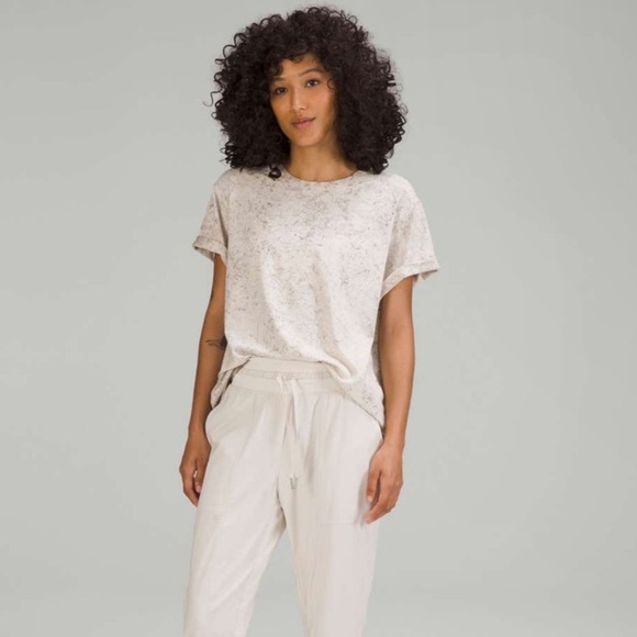 Lululemon All Yours Short Sleeve T-Shirt Cirrus Wash White Opal Raw Linen Rover - Picture 2 of 8